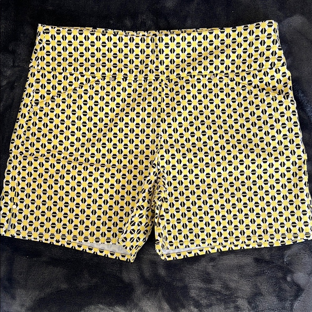 Stylish Yellow Patterned Women's Shorts